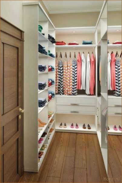 Как создать функциональную гардеробную комнату на метр квадратный с инновационным дизайном
