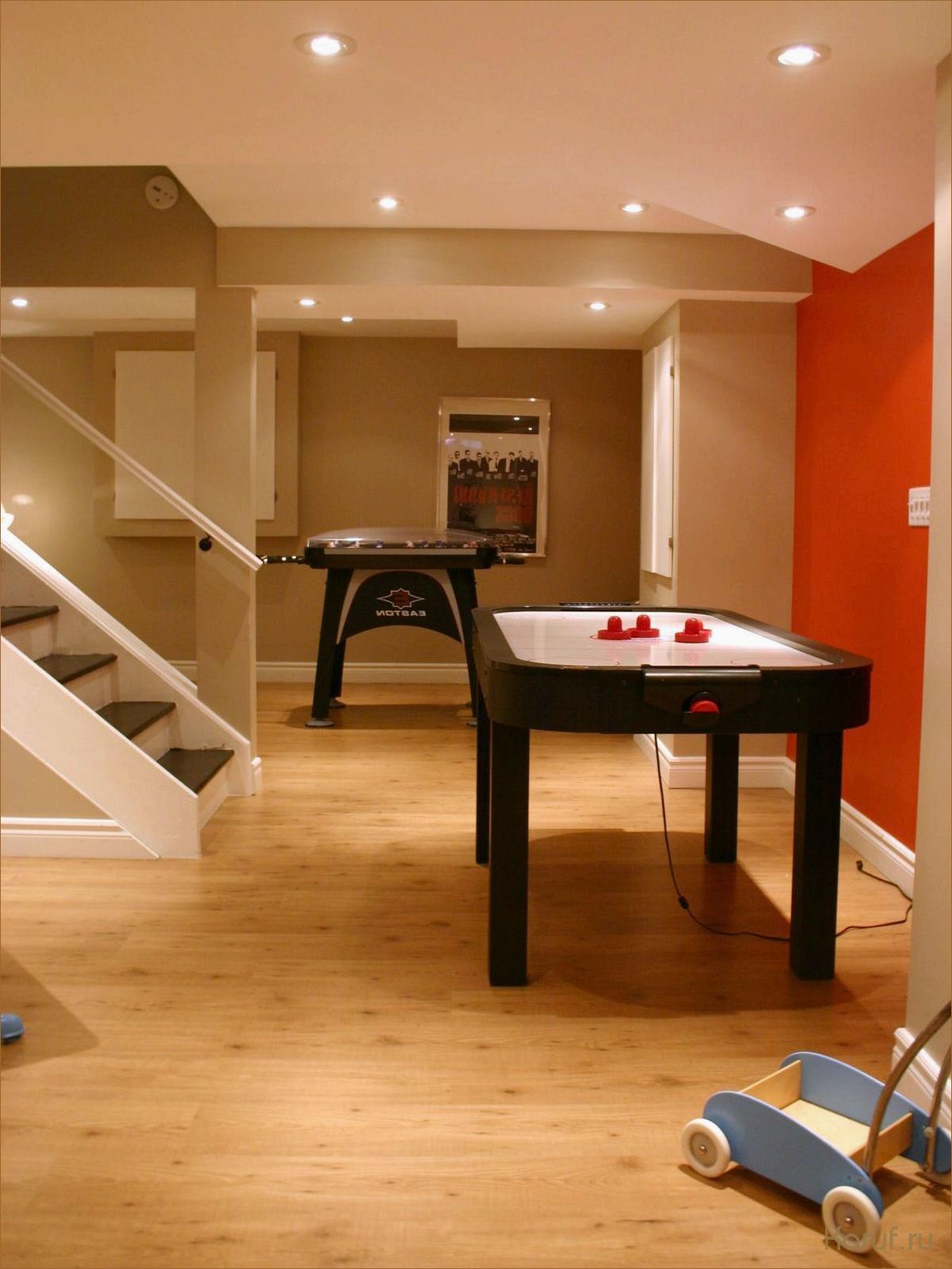 Превратите свой подвал в уютное и функциональное пространство с помощью эффективного дизайна