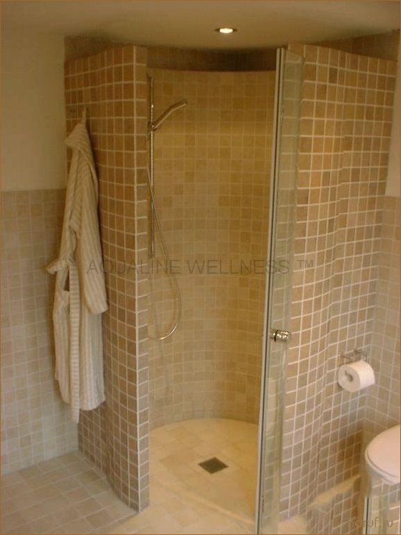 10 вдохновляющих идей дизайна встроенных душевых для вашей ванной комнаты