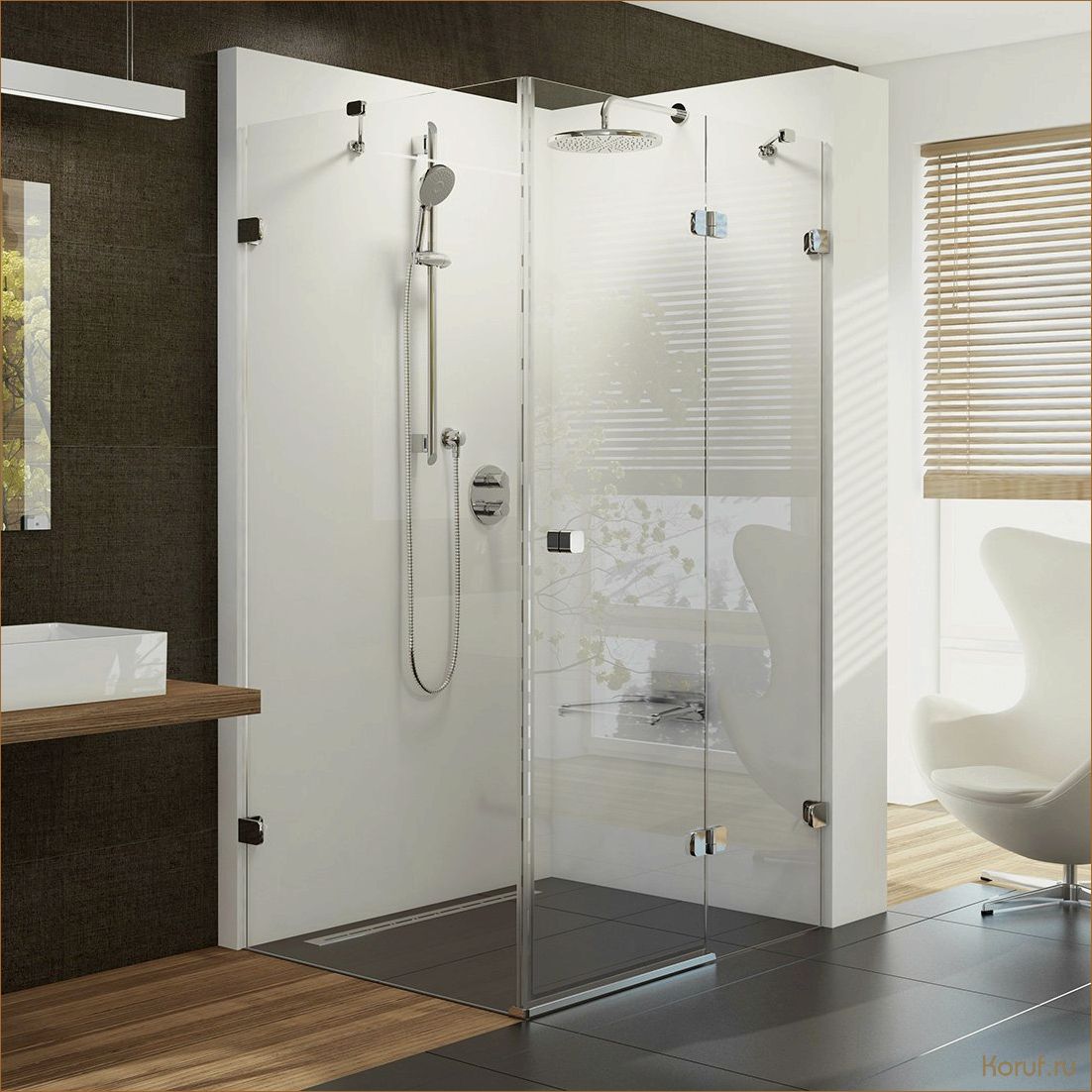 Идеальное решение для ограниченного пространства: Маленькая душевая без поддона с потрясающим дизайном