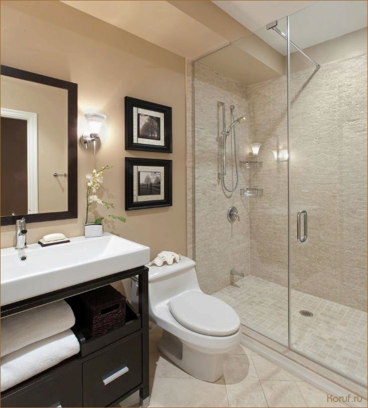 Идеальное решение для ограниченного пространства: Маленькая душевая без поддона с потрясающим дизайном