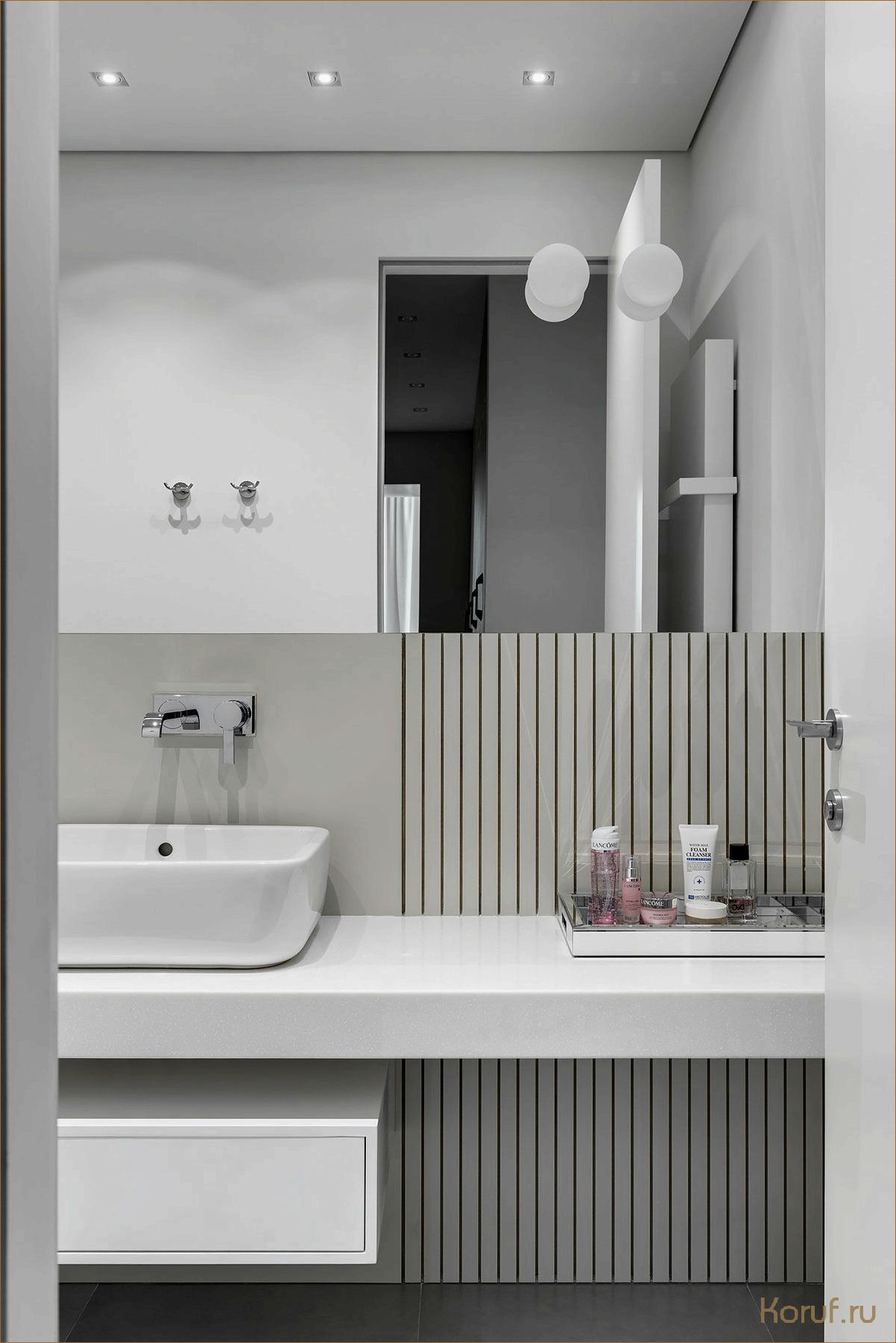 Идеи дизайна туалетной комнаты с душевой кабиной: создайте комфорт и стиль в своем доме