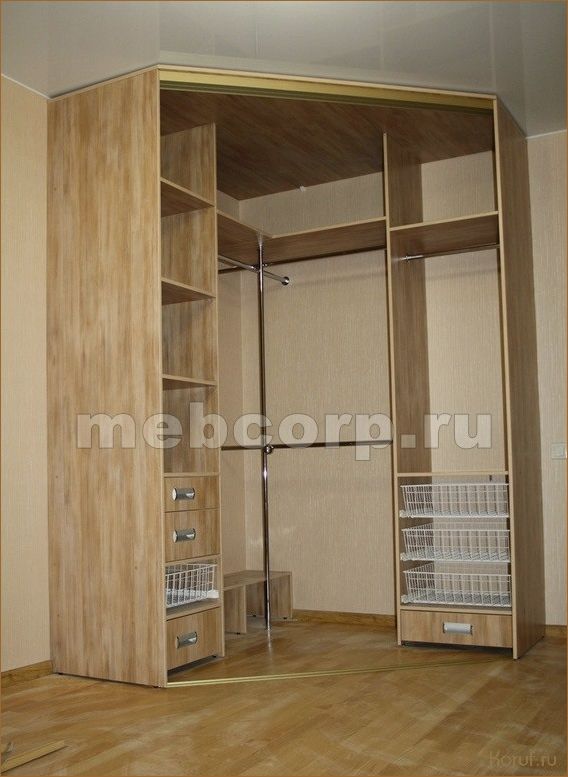 (дизайн гардеробных для малогабаритных, дизайн гардеробные системы, дизайн гардеробных систем) Максимальный функционал на минимальной площади: дизайн гардеробных для малогабаритных помещений