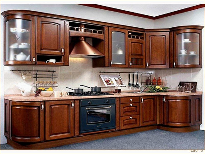 Кухня из массива: уникальный дизайн и функциональность в одном