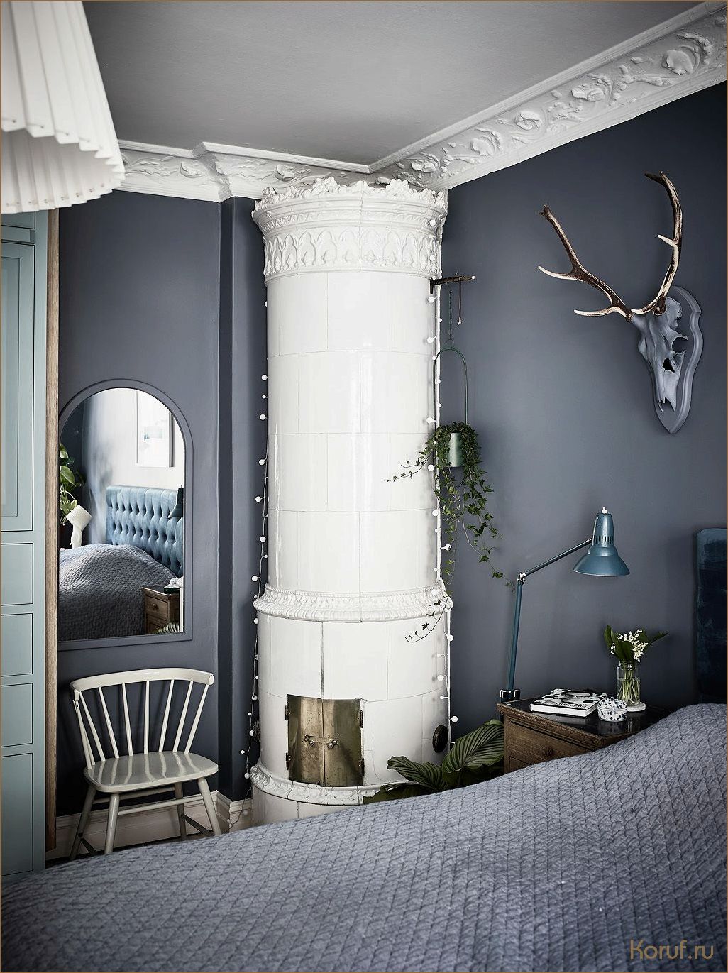 Создание гармоничного дизайна спальни с использованием синего цвета